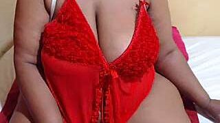 THUNDER_BOOTY naked stripping on cam for live sex video chat