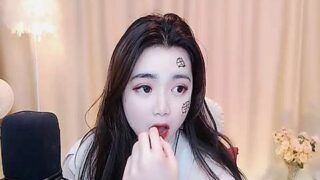 AliceTay naked stripping on cam for live sex video chat