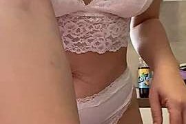 Amelya_Tewers naked stripping on cam for live sex video chat