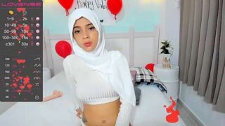 azahar__ naked stripping on cam for live sex video chat