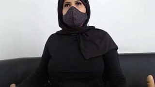 hot_arabic naked stripping on cam for live sex video chat