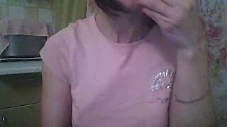 Jasmin-Browny naked stripping on cam for live sex video chat