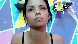 Stefanybeautiful naked stripping on cam for live sex video chat