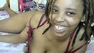 Hippy_melody naked stripping on cam for live sex video chat