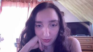 joannadavidson naked stripping on cam for live sex video chat