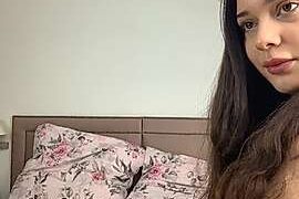 wiildroose naked stripping on cam for live sex video chat