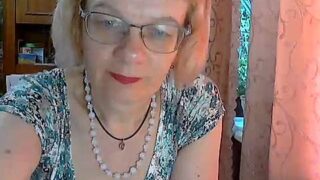 Joyce_Gloria naked stripping on cam for live sex video chat