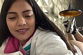 Sara_Moonn_ naked stripping on cam for live sex video chat