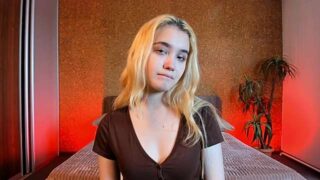 Katherine_Sorrento naked stripping on cam for live sex video chat
