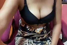 mariathomas99 naked stripping on cam for live sex video chat