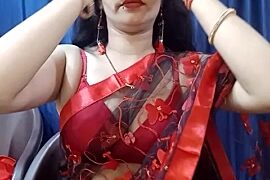 Noty-Nuty naked stripping on cam for live sex video chat