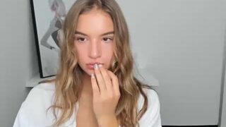 Tina-Bright naked stripping on cam for live sex video chat