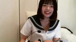 HiNa_xx naked stripping on cam for live sex video chat