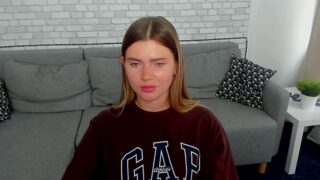 Ami-Kichi naked stripping on cam for live sex video chat