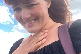 Lee_Nadaa naked stripping on cam for live sex video chat