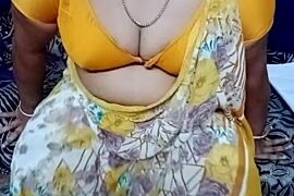 Tamil-queen naked stripping on cam for live sex video chat