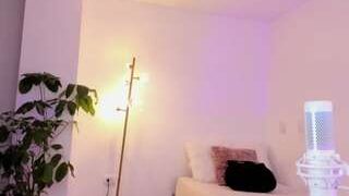 ashley-2004 nude on webcam in her Live Sex Chat