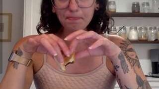 Canadian Cutie Kink nude on webcam in her Live Sex Chat