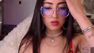Nymph-Frida nude on webcam in her Live Sex Chat