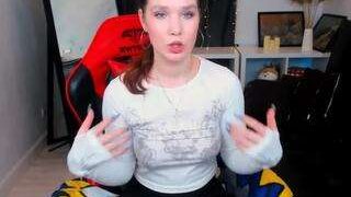LiaxGirl nude on sex cam in her Live Sex Chat