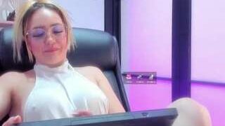 AnikaFisher nude on sex cam in her Live Sex Chat