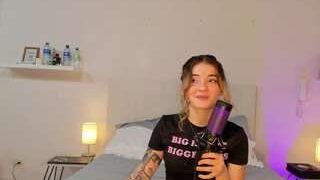 EmmaFiore10 nude on sex cam in her Live Sex Chat