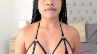 Abril-Taylorr nude on sex cam in her Live Sex Chat