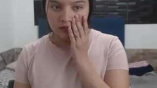 hannyyee nude on sex cam in her Live Sex Chat
