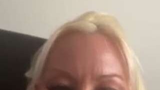 HotlineBlings nude on sex cam in her Live Sex Chat