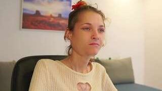 kittycaitlin4u nude on sex cam in her Live Sex Chat