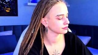 Lorireedd nude on sex cam in her Live Sex Chat