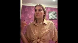 PearlRay nude on sex cam in her Live Sex Chat