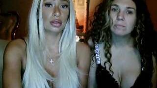 KamGirl31 nude on sex cam in her Live Sex Chat