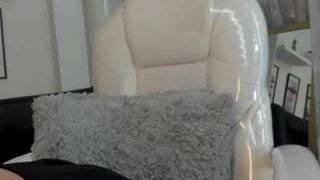 Sarah-Foxx nude on sex cam in her Live Sex Chat