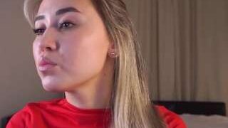 MerylHanly nude on sex cam in her Live Sex Chat