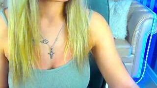 SashaBlooms nude on sex cam in her Live Sex Chat
