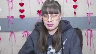SusieMultigirl nude on sex cam in her Live Sex Chat
