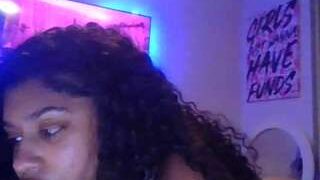 RealMissGrippy nude on sex cam in her Live Sex Chat