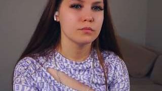 GwenFenning nude on sex cam in her Live Sex Chat