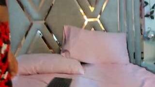 valeriaa-vega nude on sex cam in her Live Sex Chat
